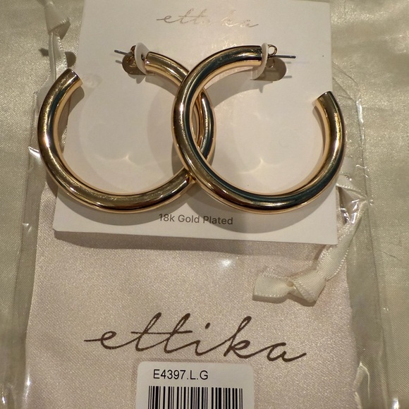 Ettika - Large Thick Classic Hoop Earrings - Picture 4 of 5